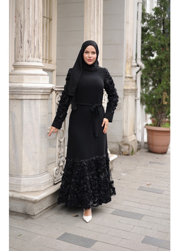Gül Model Siyah Elbise